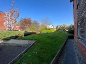 Photo 9- click for photo gallery